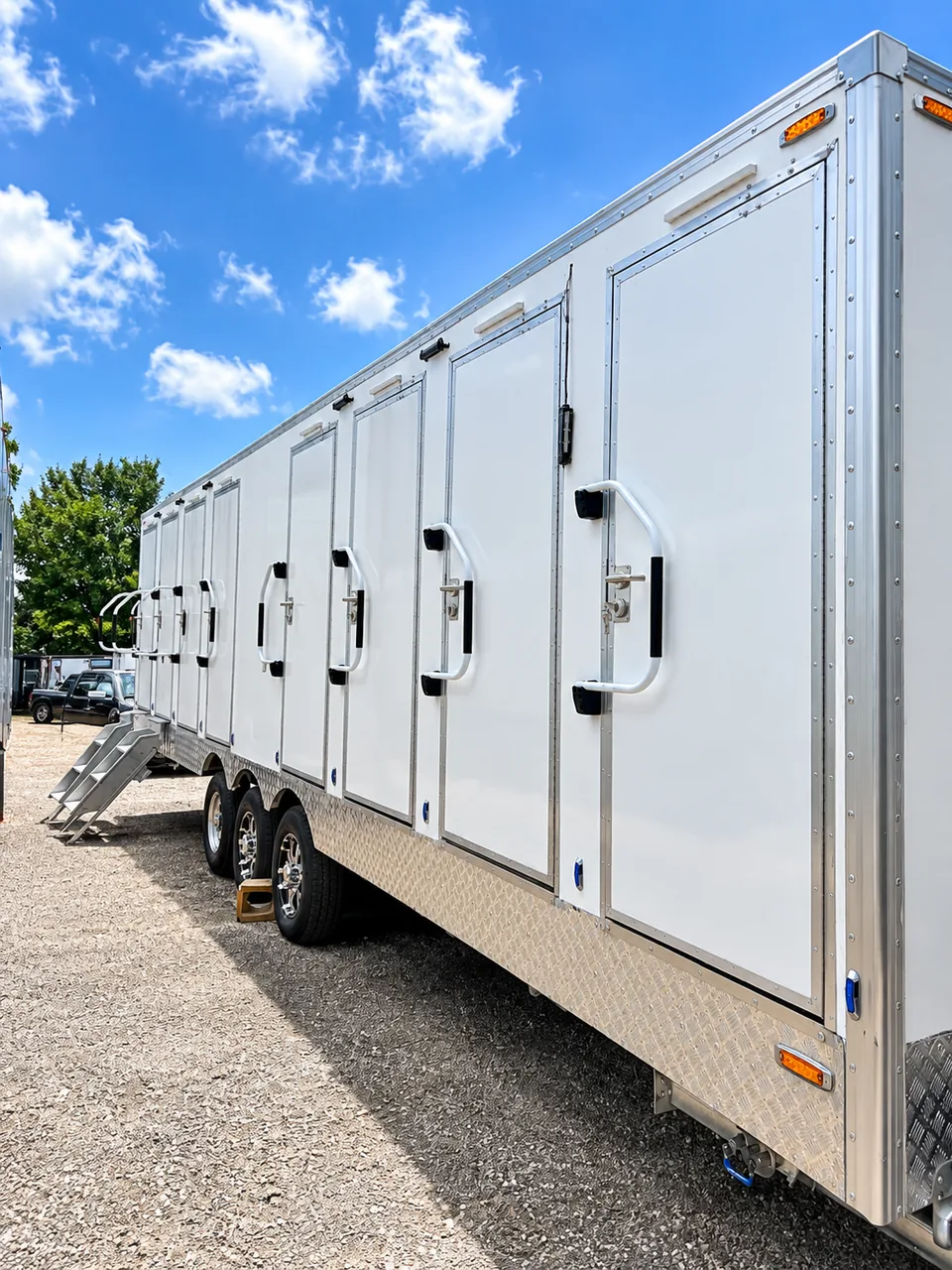 30 ft eight-stall shower and restroom combination trailer with multiple private exterior entrances